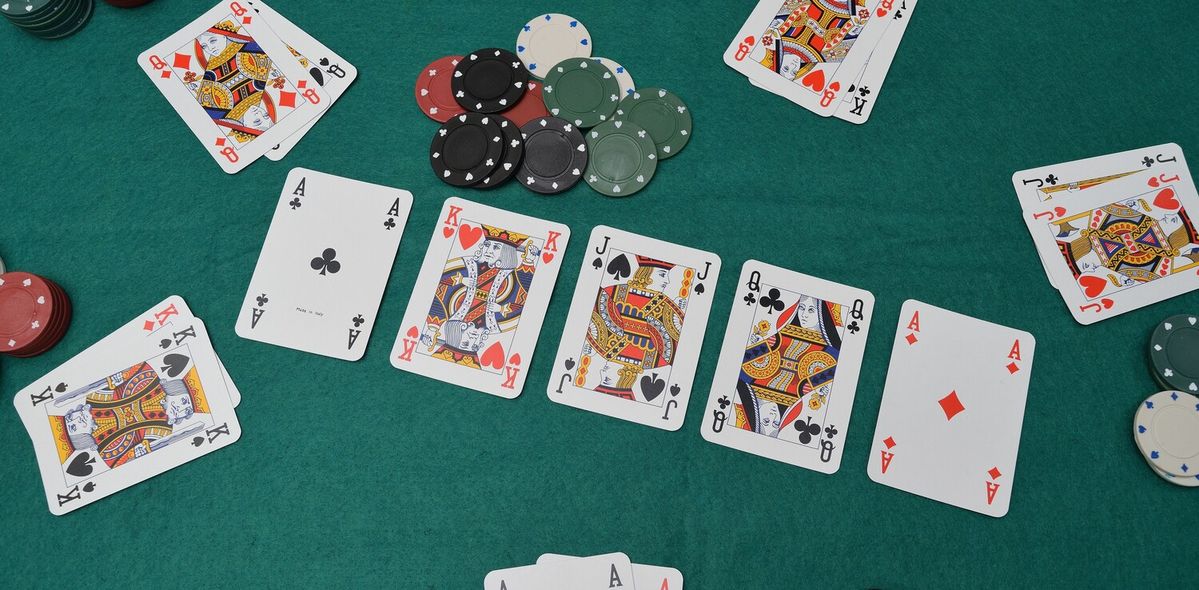 River Belle Casino کیسینو میں پوکر گیمز